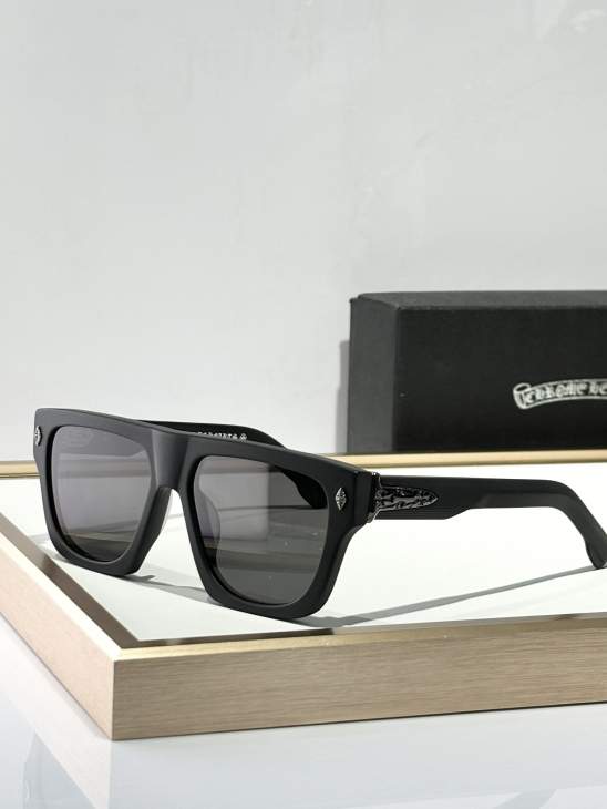Picture of Chrome Hearts Sunglasses _SKUfw66527579fw